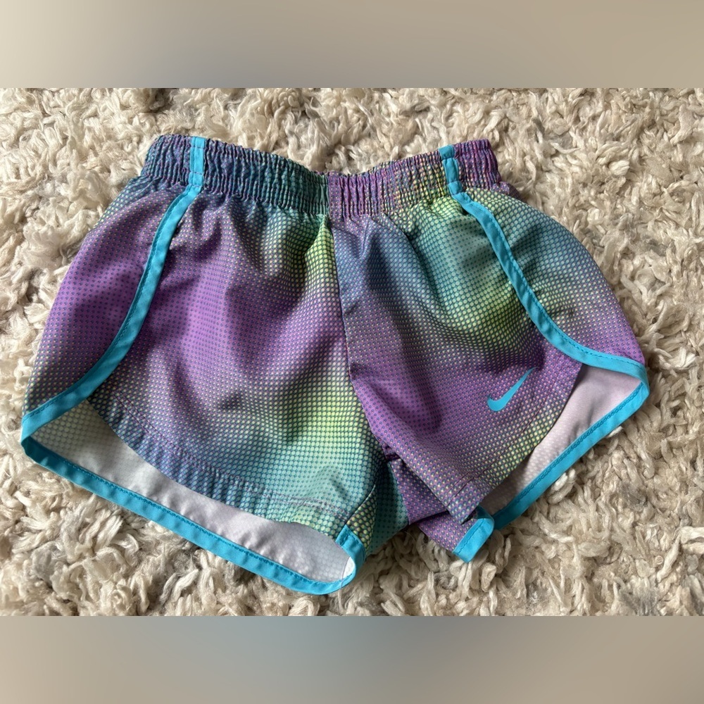 Nike Toddler Girl’s Size 2T Multicolor Running Shorts